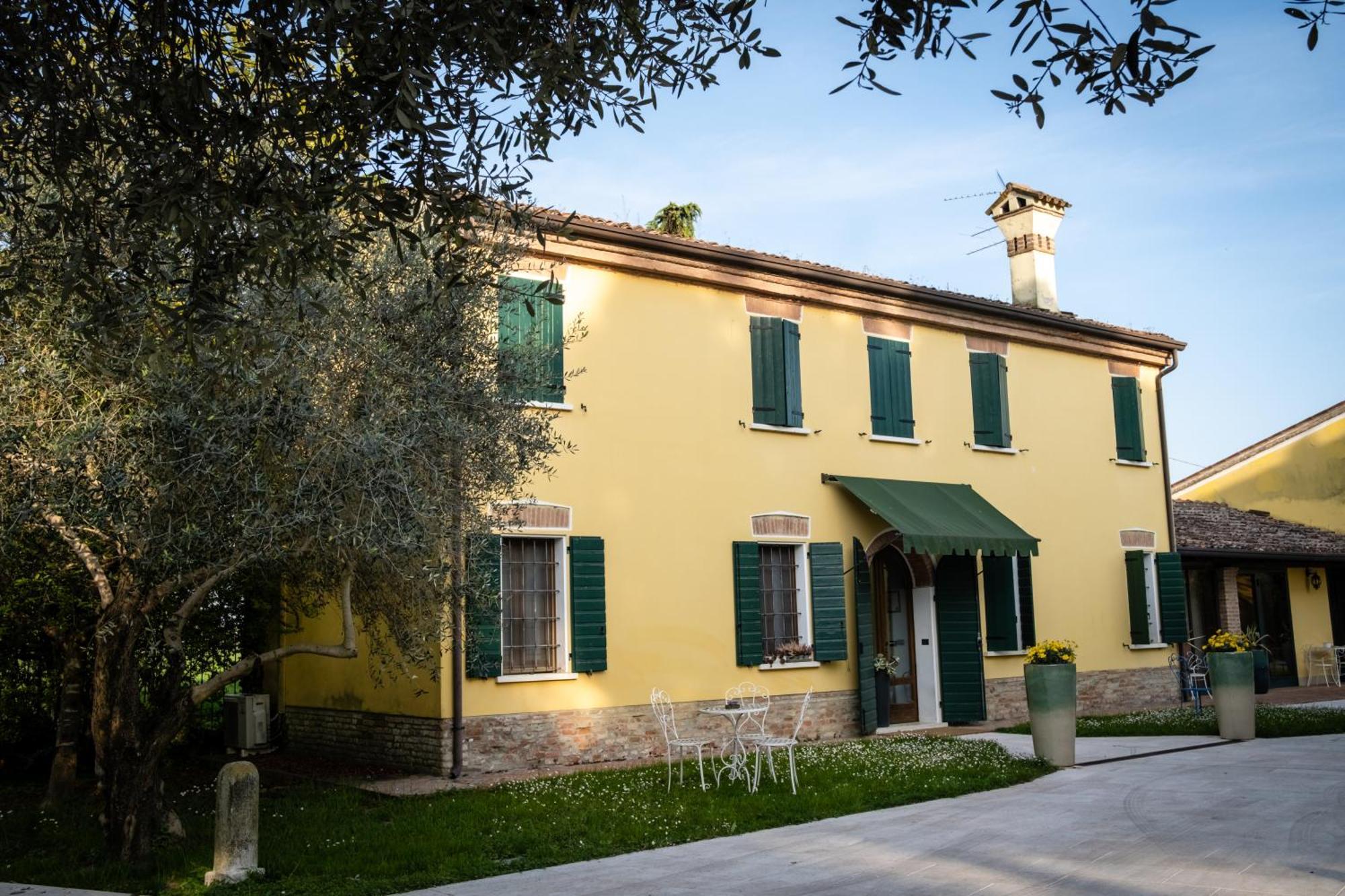 Agriturismo Corte Capiluppia Curtatone Exterior foto